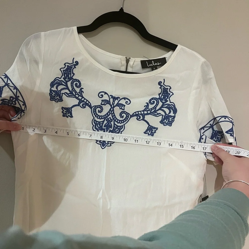 Lulus Tale to Tell Blue and Ivory Embroidered Shift Dress NWT - Picture 8 of 10